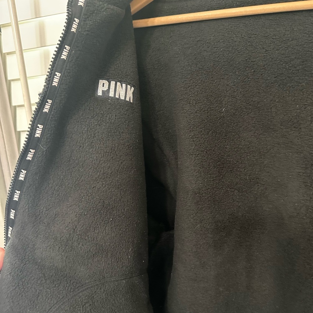 PINK reversible camo fleece jacket - Picture 3 of 3